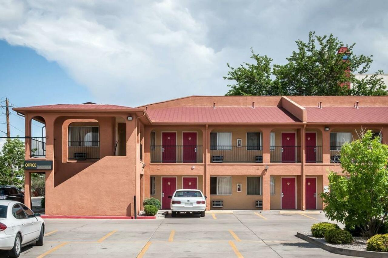 Econo Lodge Midtown Albuquerque Exterior foto